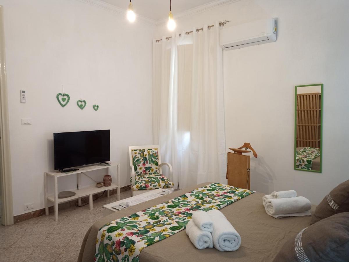 Casa Vacanze Ni Nuccia Trapani Exteriör bild